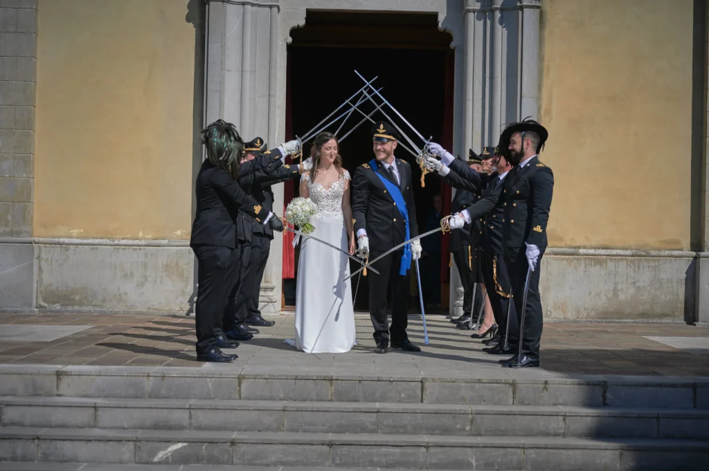 Matrimonio con picchetto d’onore fotografo a Udine
